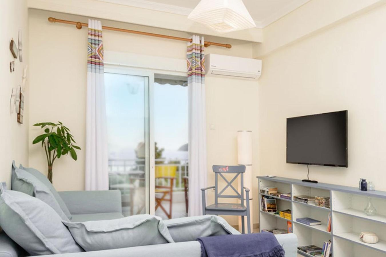 Opalio Seaview Apartment Palaiontsiflikion Exterior photo